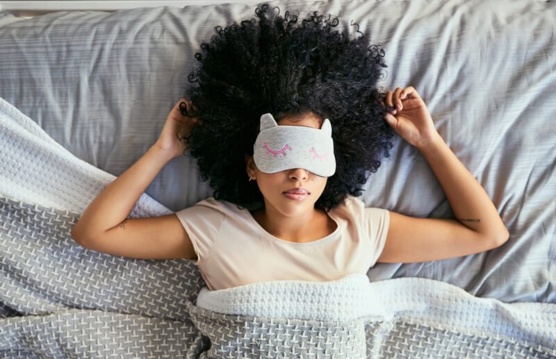 How to Sleep with Lower Back Pain: Finding Comfort and Relief